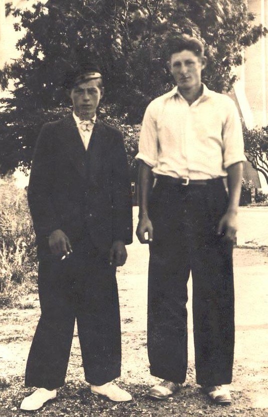 Til venstre min far Svend Aage til hjre min onkel Ulrik Peter